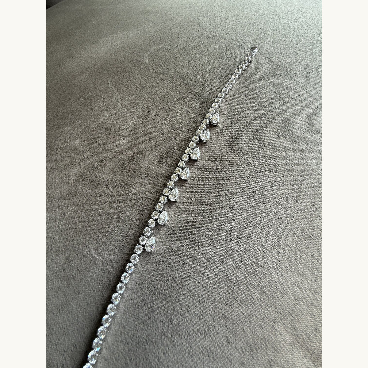 Graduated Diamond Line Necklace