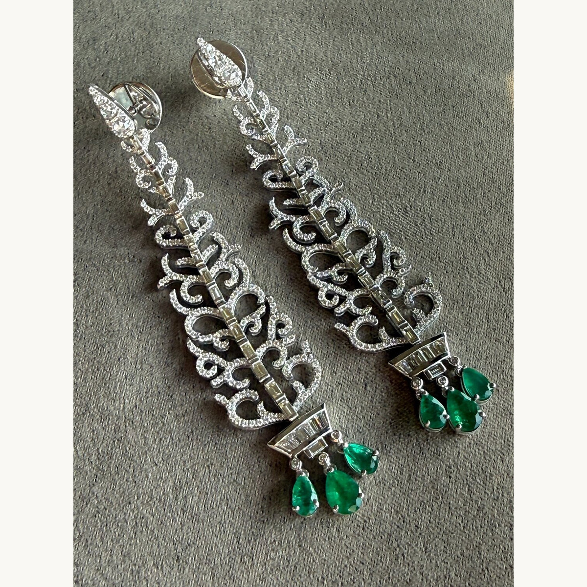 Diamond and Emerald Chandelier Drop Earrings